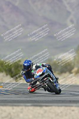 media/Jan-15-2026-Racers Edge (Thu) [[dfebeb70ab]]/2-A Group/Session 5 (Turn 5)/